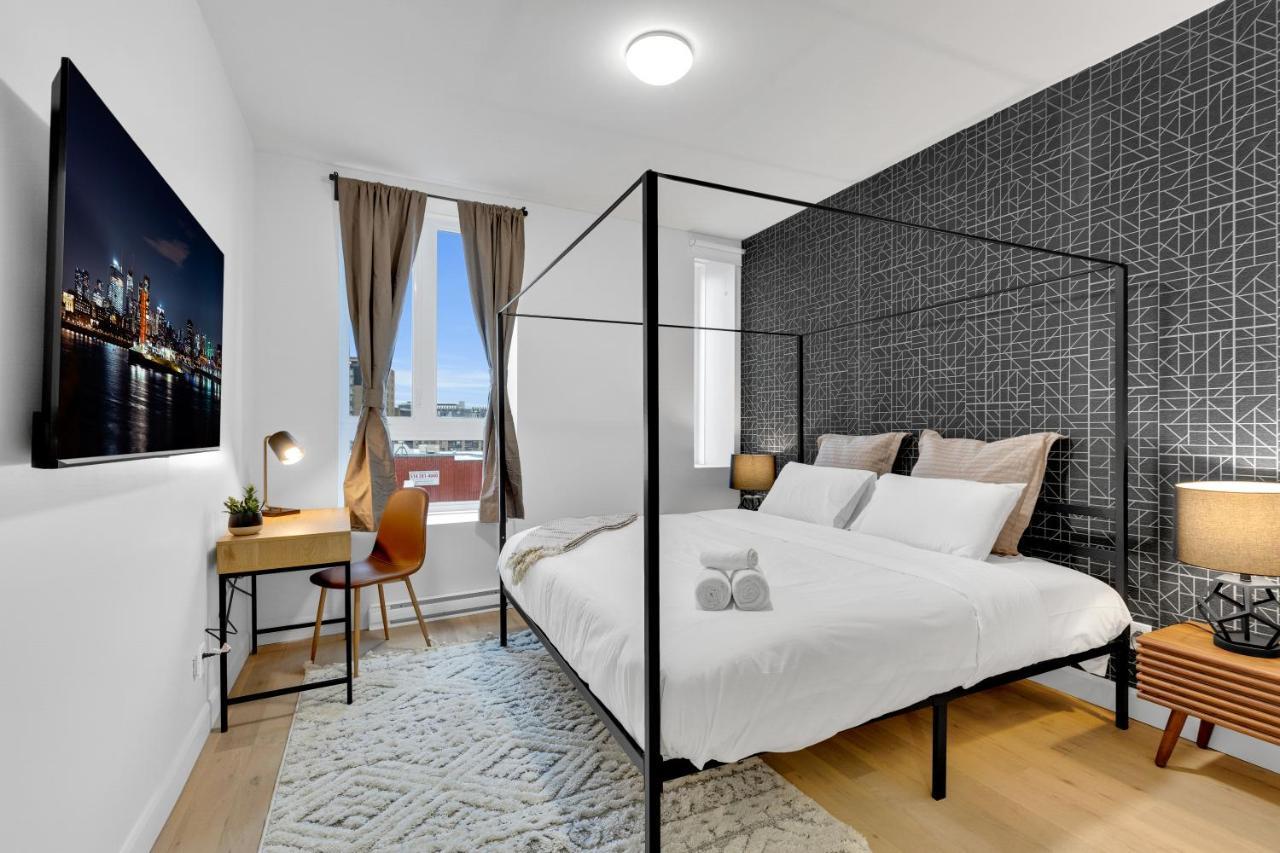 Deluxe Suites Downtown Montreal Exterior photo